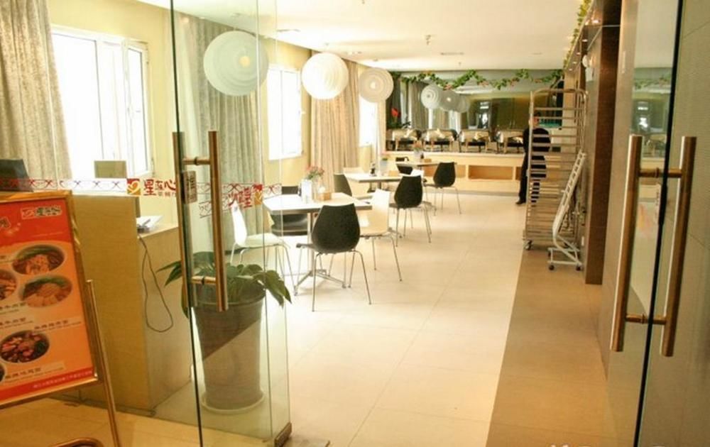 锦江之星银川新百购物中心机场大巴酒店 外观 照片