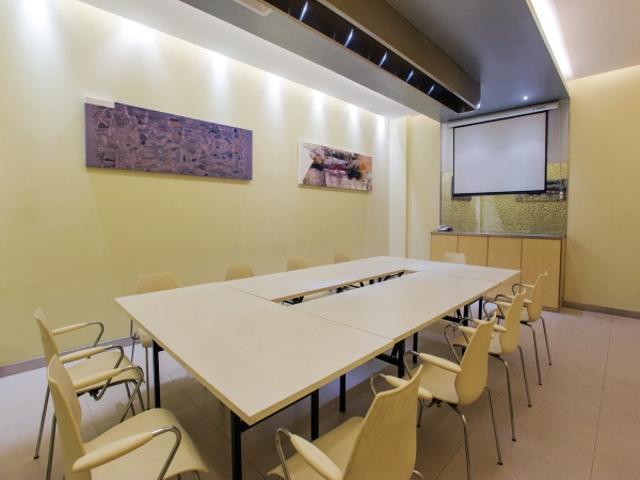 锦江之星银川新百购物中心机场大巴酒店 外观 照片